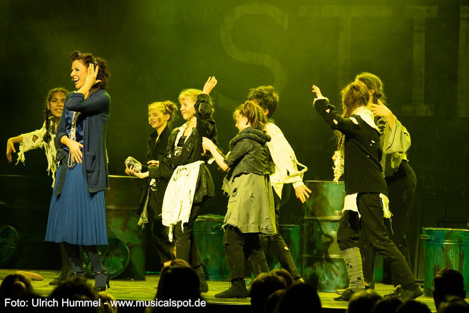 annie musical stuttgart 2019 035