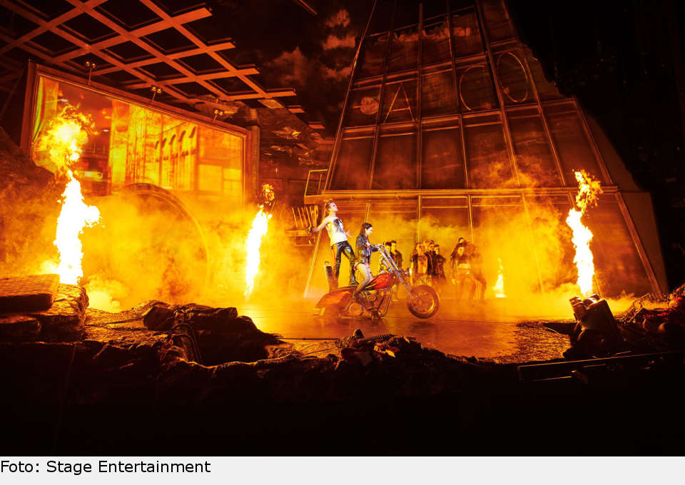 „Bat out of Hell“ - Das Musical mit den Hits von Meat Loaf. bat out of hell musical oberhausen 2019 04