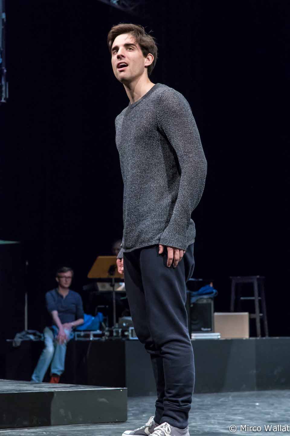 Goethe verliebt sich in die bereits an Kestner versprochene Lotte. 55Musical Goethe Auf Liebe und Tod Folkwang Uni