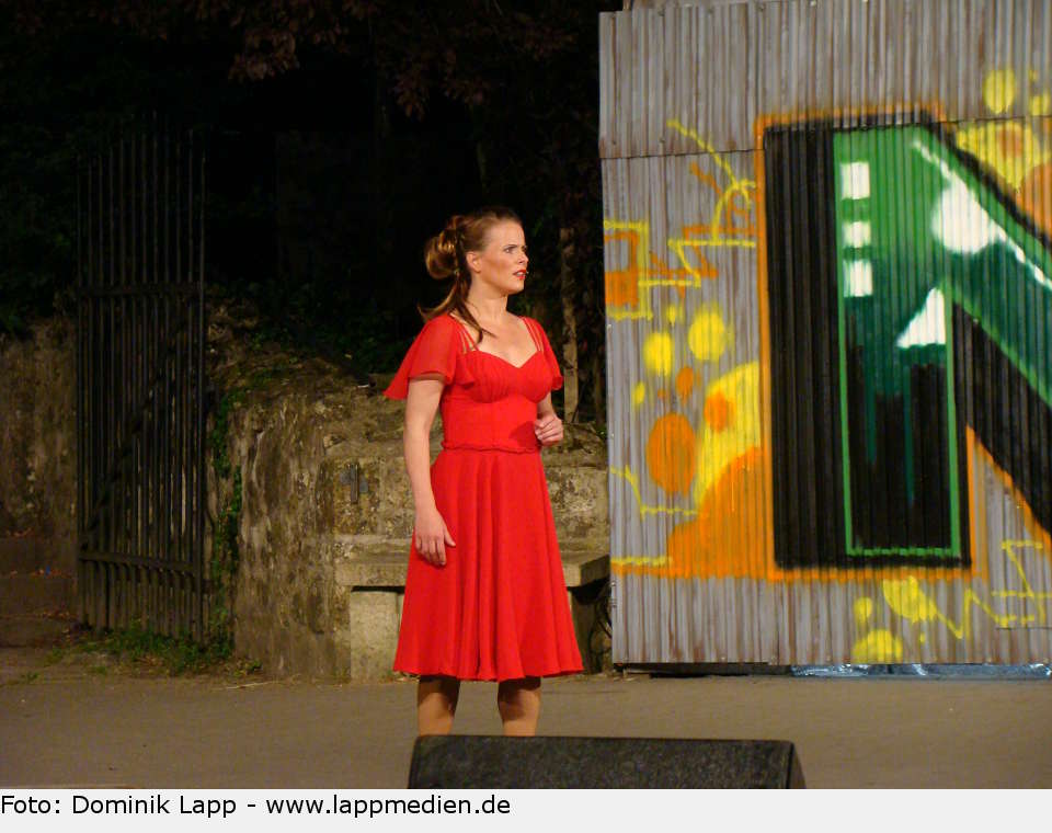 Nadja Scheiwiller (Stephanie Mangano) saturday night fever 17