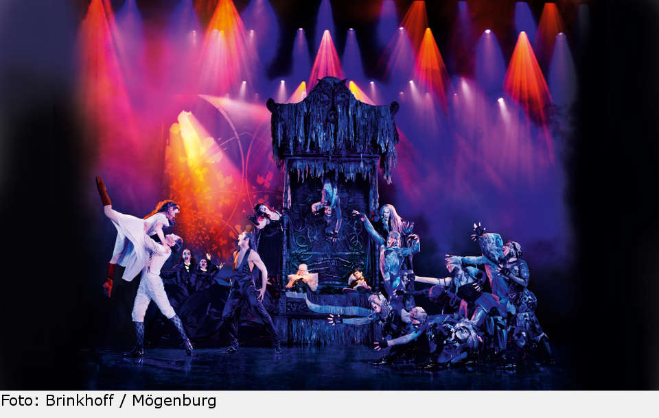 "Carpe Noctem" - "Tanz der Vampire" in Stuttgart tanz der vampire stuttgart 03