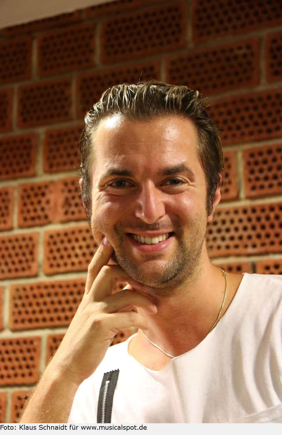 Dr. Konstantinos Kalogeropoulos - Initiator und Produzent des neuen Show-Events „Ludwig meets Michael Jackson“. konsti 01